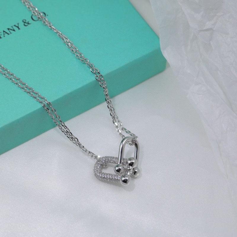 T*f*ny necklaces